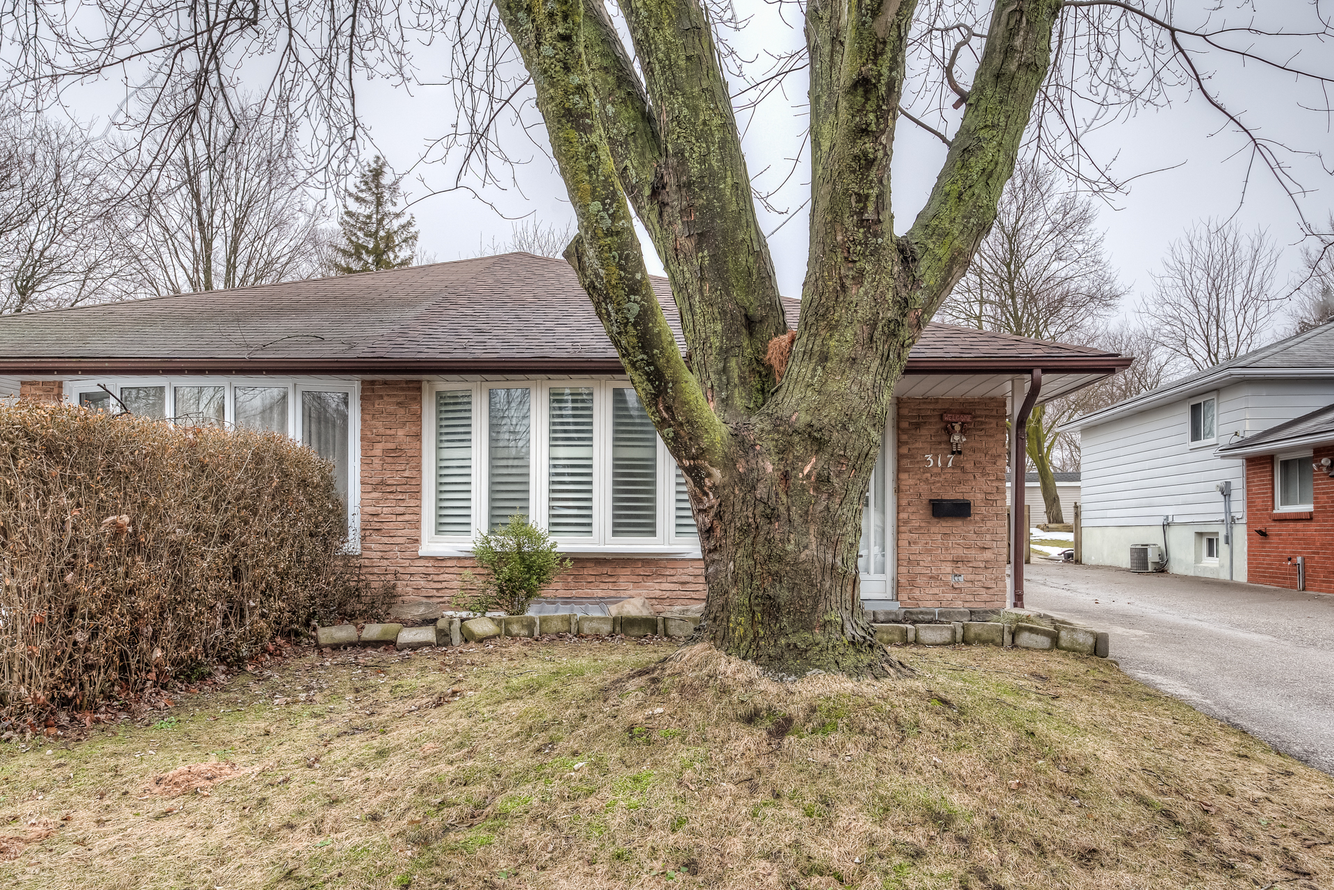 317 Westwood Drive, Kitchener Property Listing