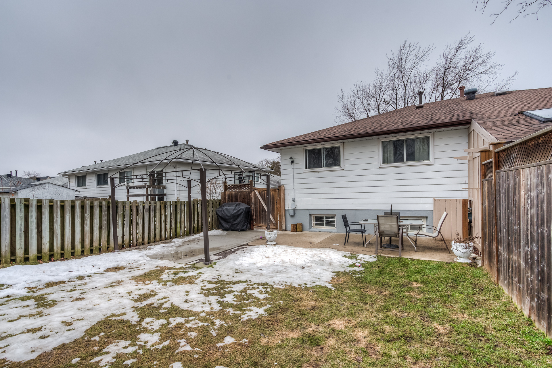 317 Westwood Drive, Kitchener Property Listing